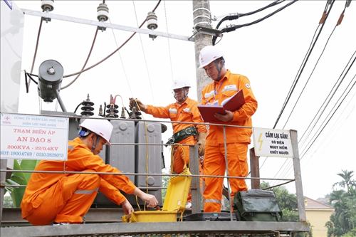 Điện lực Phù Ninh (Phú Thọ): Đảm bảo điện sản xuất mùa nắng nóng