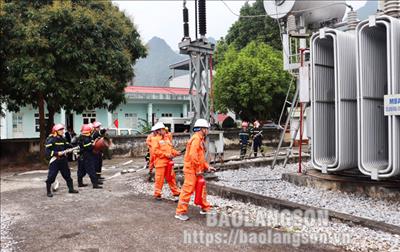 Diễn tập phương án phòng cháy chữa cháy và cứu nạn cứu hộ tại Trạm biến áp 110 kV Đồng Mỏ (Lạng Sơn)