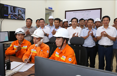 Successfully energizing Thanh Hoa 500kV Substation and its connections Project