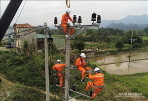 Công ty Điện lực Lạng Sơn: Chủ động đảm bảo an toàn cho người lao động