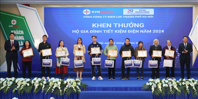 EVNHANOI tri ân khách hàng sử dụng điện trên địa bàn Thủ đô