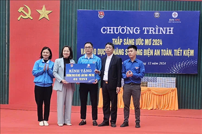 Chương trình “Thắp sáng ước mơ năm 2024” và giáo dục kỹ năng sử dụng điện an toàn, tiết kiệm