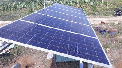 Central province begins solar power project at log farm