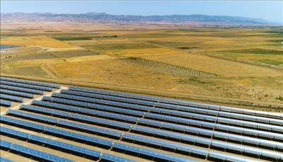 US greenlights $550m solar project in California desert