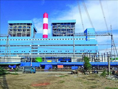 EVN surges ahead with power projects