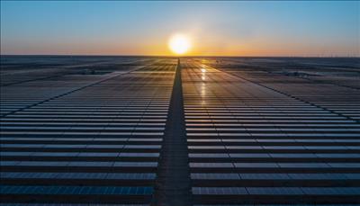 The 1.5GW solar PV plant is predicted to produce enough energy to power 185,000 homes