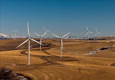 India finalizes bids for setting up over 8,000 MW wind power projects: RK Singh