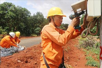 Remote areas in Bình Phước put on electricity grid