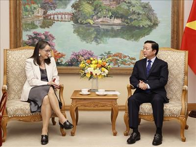 Việt Nam, Canada promote cooperation in climate change response, renewable energy