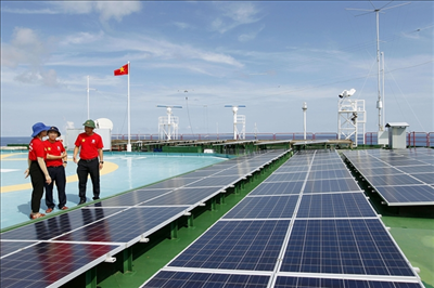 Solar power transforms life on Trường Sa