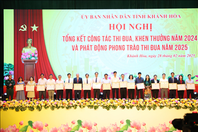 Công ty truyền tải điện 3 là một trong những tập thể hoàn thành xuất sắc toàn diện nhiệm vụ công tác năm 2024 của tỉnh Khánh Hòa