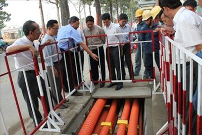 HCM City's power, telecom cables go underground