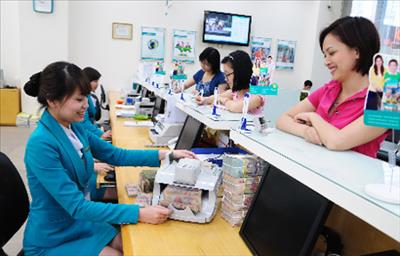 Customers in central Vietnam can pay power bills at ABBank