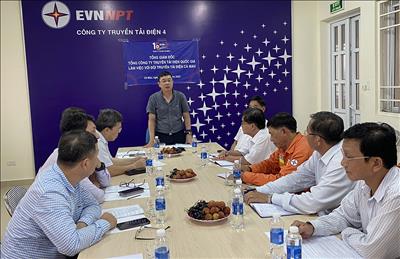 Tổng giám đốc EVNNPT làm việc và lắng nghe ý kiến người lao động tại Truyền tải điện Miền Tây 3