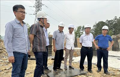 Tổng giám đốc EVNNPT đôn đốc tiến độ thi công những vị trí móng cuối cùng Dự án đường dây 500kV mạch 3 cung đoạn NMNĐ Nam Định I -Thanh Hóa