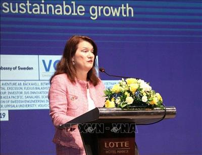 Sweden pledges to help Vietnam in energy saving