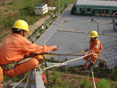 KHP invests over 206 billion VND in power grid in Khanh Hoa