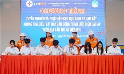 Hơn 1,4 nghìn học sinh Việt Yên (Bắc Giang) ký cam kết bảo vệ an toàn lưới điện cao áp