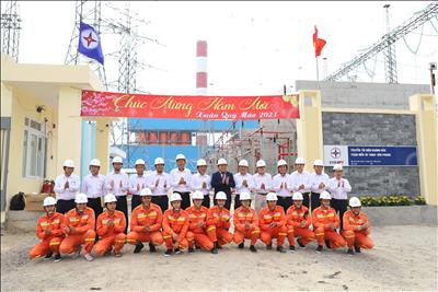 Lãnh đạo UBND tỉnh Khánh Hòa thăm hỏi CBCNV Công ty Truyền tải điện 3 trước thềm năm mới Quý Mão