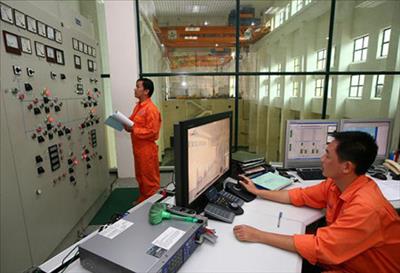  Phát triển thị trường điện cạnh tranh: Việt Nam học thế giới