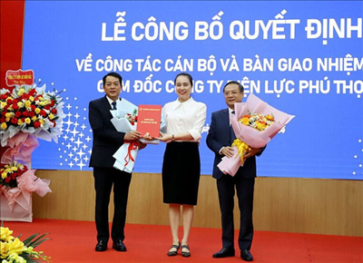 Trao Quyết định bổ nhiệm Giám đốc PC Phú Thọ