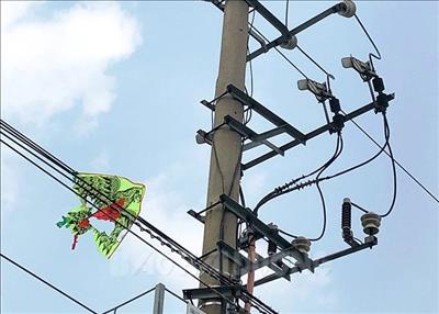 PC Hải Dương cảnh báo vi phạm hành lang an toàn lưới điện