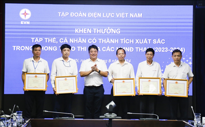 Thi đua vận hành an toàn, đảm bảo cung cấp điện lập thành tích chào mừng Đại hội Đảng bộ các cấp