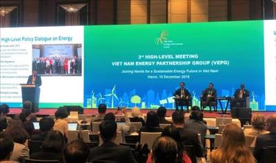 Forum looks into sustainable energy development in Vietnam