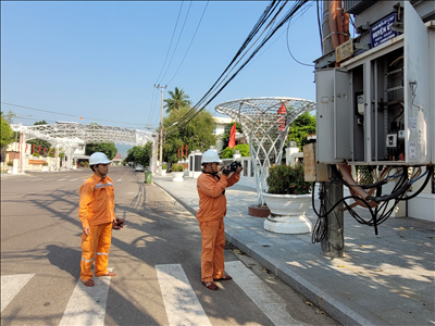 Ứng dụng công nghệ trong quản lý vận hành lưới điện