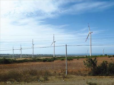 Quang Binh speeds up work on B&T wind farm cluster