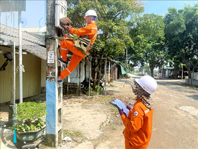 Điện lực TP Sầm Sơn (PC Thanh Hóa) chú trọng nâng cao chất lượng dịch vụ khách hàng