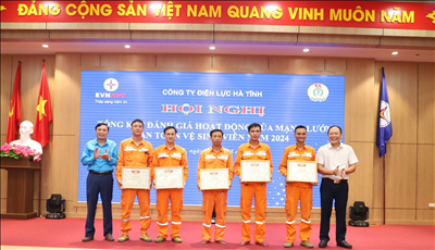 PC Hà Tĩnh tổ chức huấn luyện an toàn vệ sinh lao động 