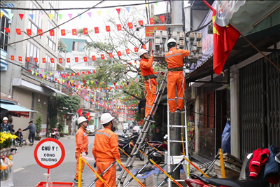 EVNHANOI ra quân triển khai công trình đầu xuân đảm bảo cung cấp điện năm 2025