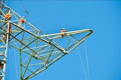 Công điện của Thủ tướng Chính phủ về việc huy động các nguồn lực của địa phương để bảo đảm hậu cần và tăng cường hỗ trợ thi công công trình đường dây 500 kV mạch 3 từ Quảng Trạch (Quảng Bình) đến Phố Nối (Hưng Yên)