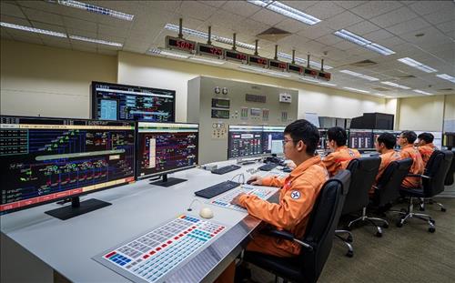 Công ty Nhiệt điện Phú Mỹ phát động thi đua đảm bảo sản xuất điện